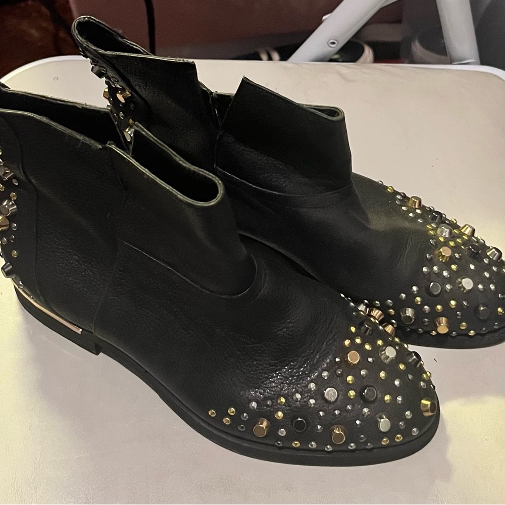Modern Vice boots